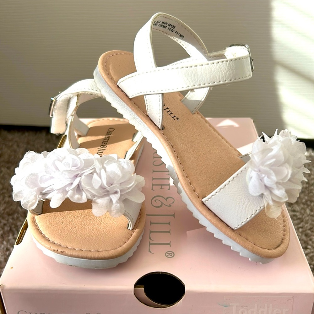 Christie and Jill “CJ LIL AVA” White size 8 toddler girl sandals.